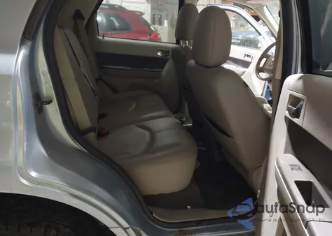 2009 Mercury Mariner Premier from USA, damaged, VIN 4M2CU87799KJ13797